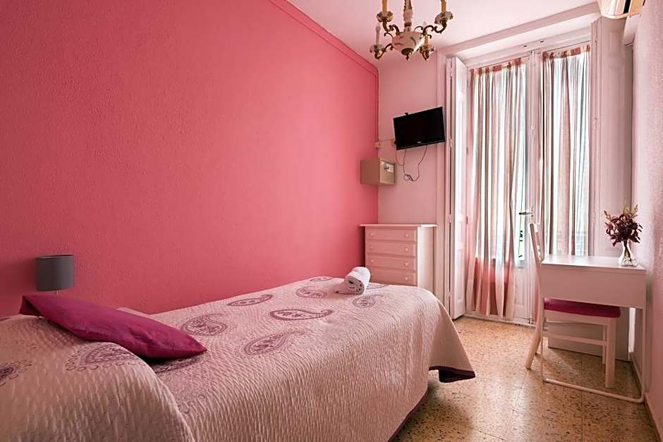 Hostal Valencia – Madrid, NC