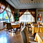 Intouriste Hôtel & Suites