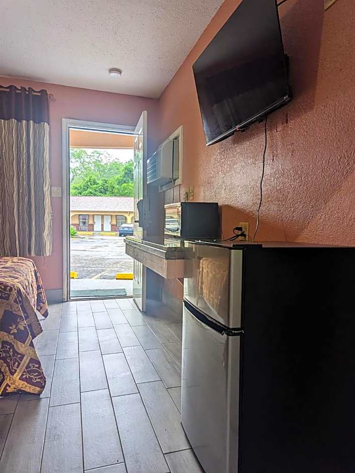 Residents Suites Liberty