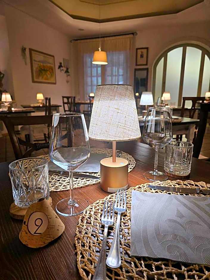 Hotel Pineta Ristorante country house in Fabriano