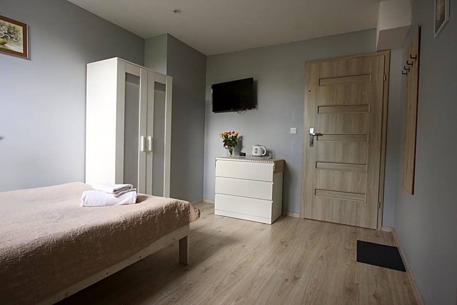 Pokoje Nadrzeczna 45