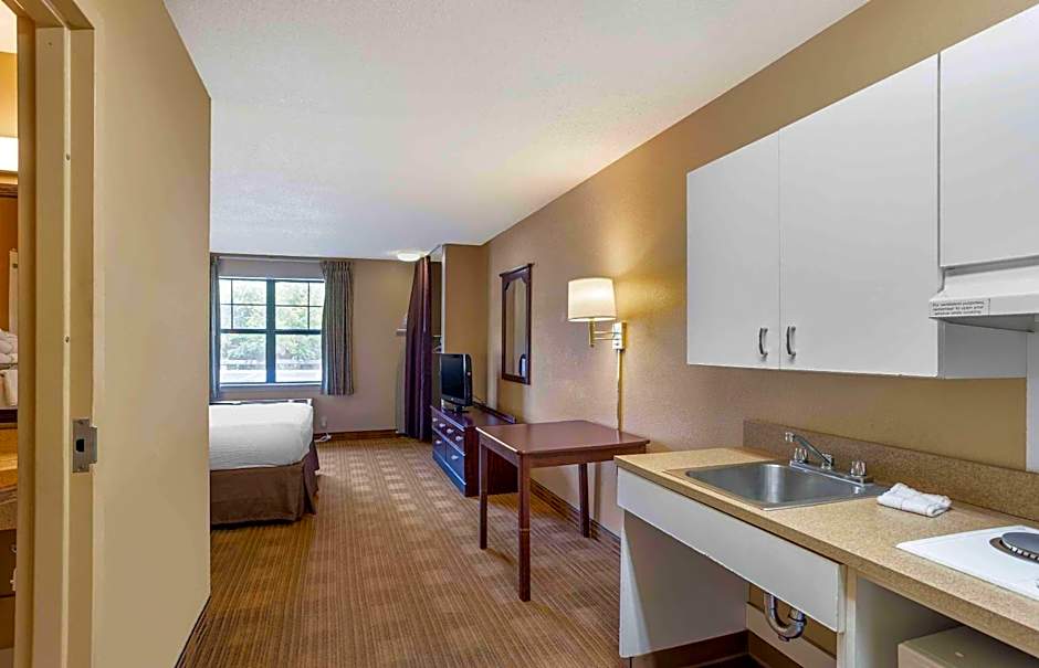 Suburban Studios Exton - Philadelphia Great Valley