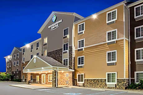 WoodSpring Suites Nashville Airport