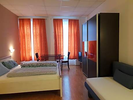 Triple Room with Shower