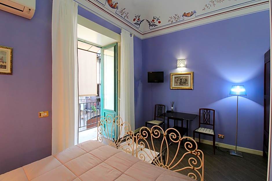 THE PALACE B&B and Apartments