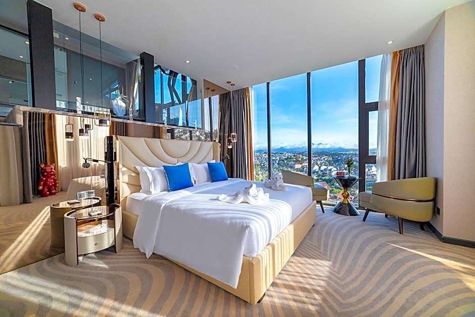 New Century Dalat Hotel 