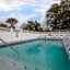 Executive Inn - Panama City Beach