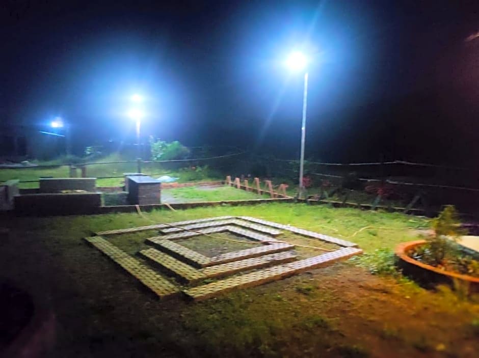 Club Shandilya-A Cheerful 3 BR Place in Nature lap