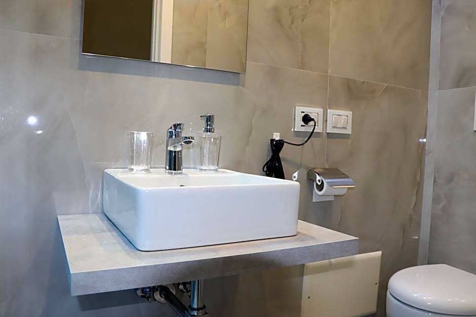 Barbaro Suite & Apartment