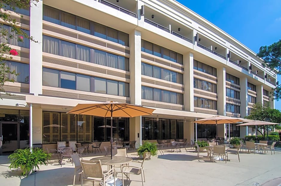 Crowne Plaza Executive Center Baton Rouge By IHG
