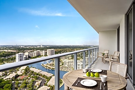 1 Bedroom Intracoastal/City View Penthouse