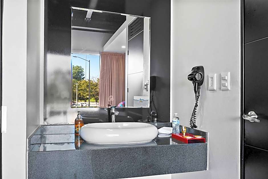 Homesuites Malecon
