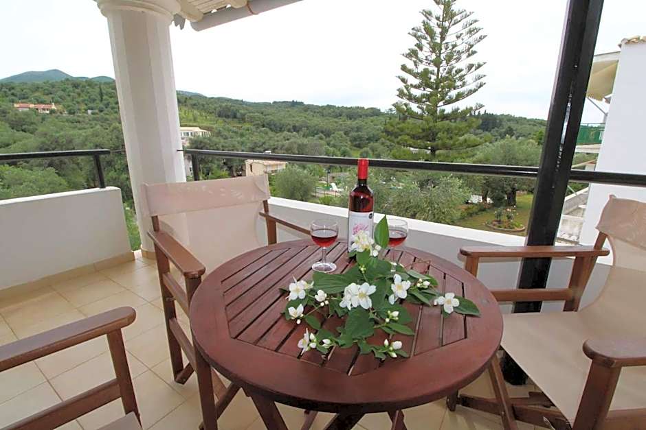 Frankis Apartments Agios Spyridonas Perithia