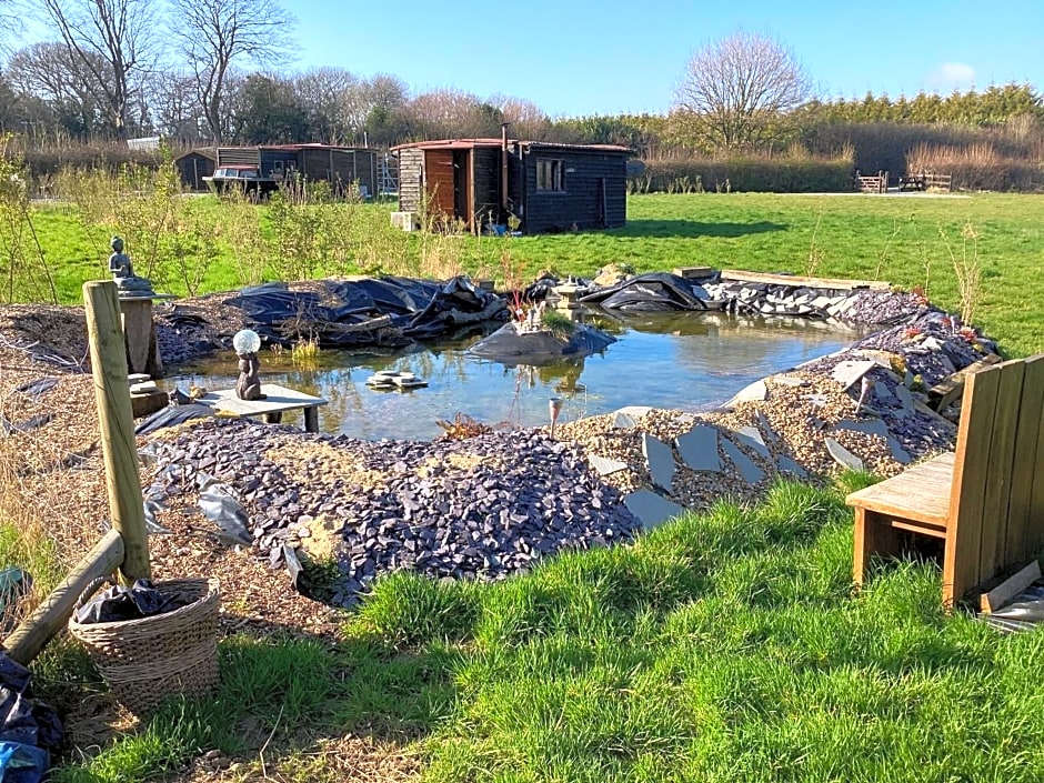 Vigo Retreat cabin 1