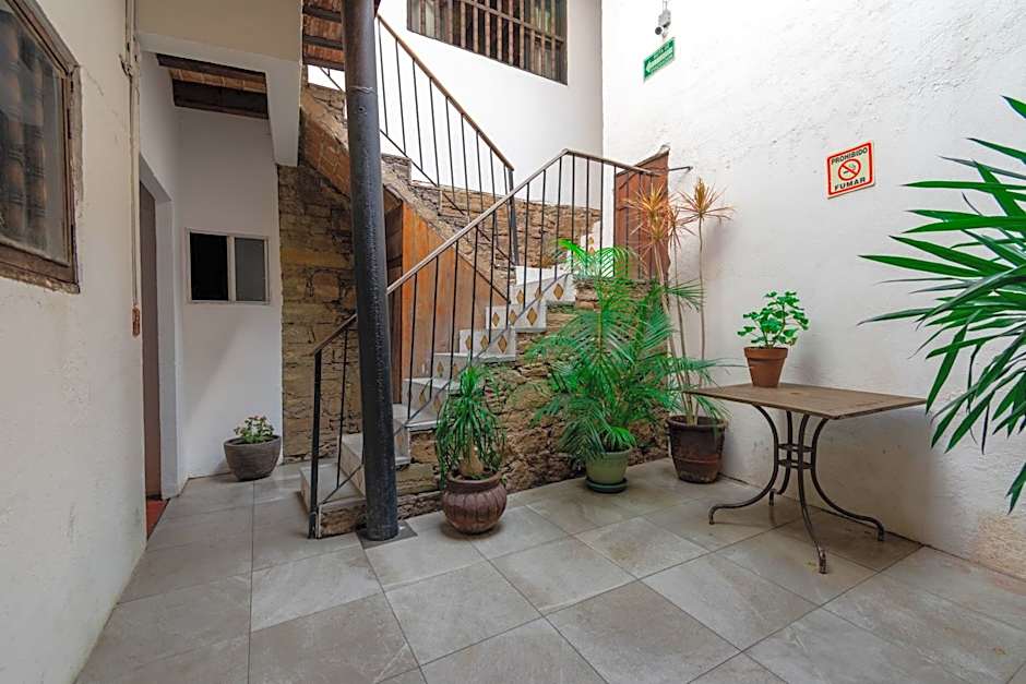 Hotel Casa Sangre de Cristo