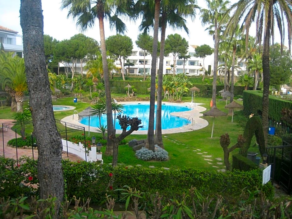 Miraflores Resort