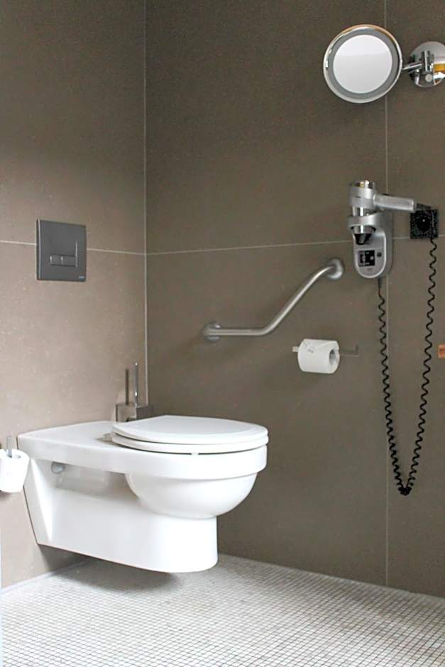 Hotel L'Arbre Voyageur - LILLE