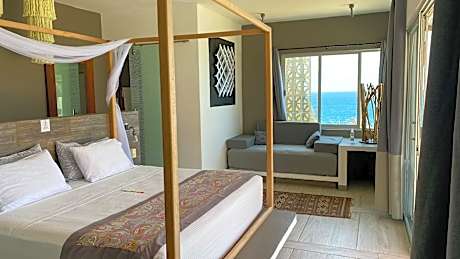 Terrace Deluxe Suite