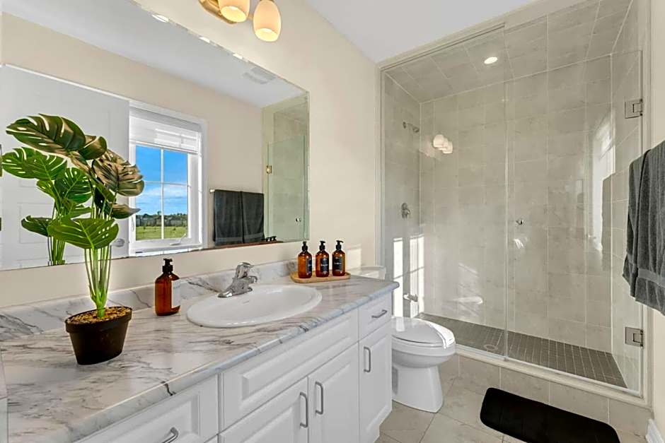 Spacious Family Getaway Near Nature & Dining