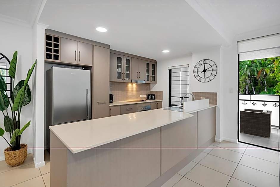 Elysium Apartments