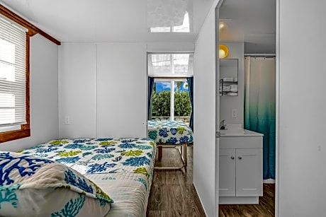 Deluxe Double Room with Balcony and Sea View