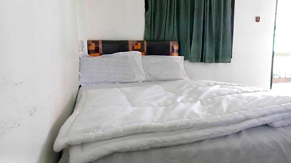 OYO 91584 Green Palace Syariah