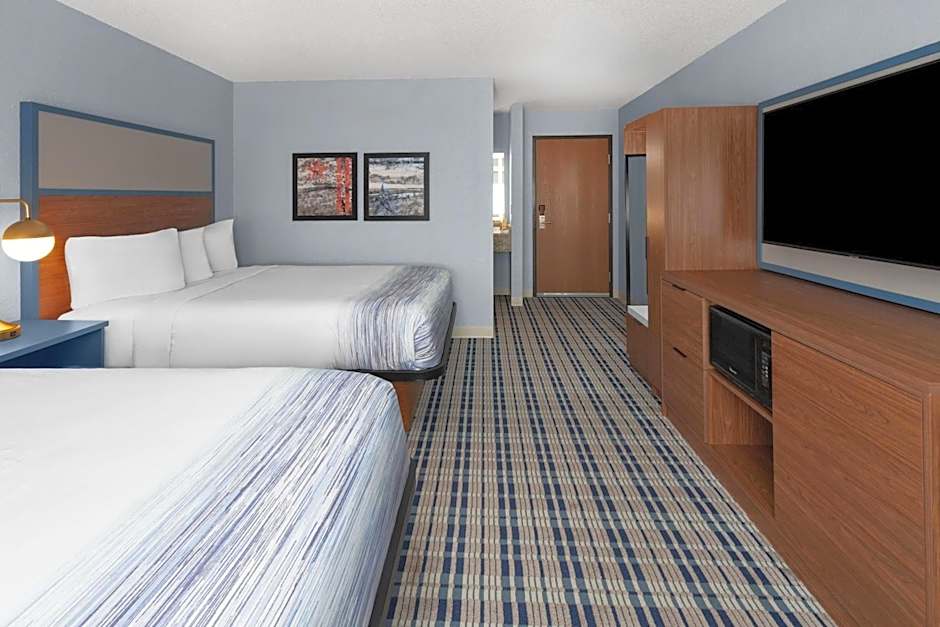 AmericInn by Wyndham Austin