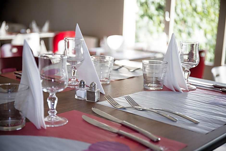 Hotel inn Design Laval