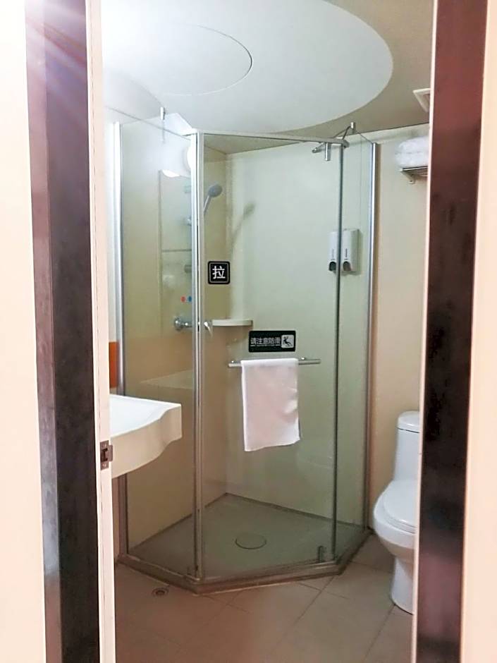 7 Days Premium·LanZhou University of Finance and Economics