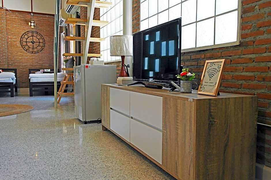 บ้านก้ามปู อุทัยธานี