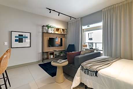 Deluxe Double Studio