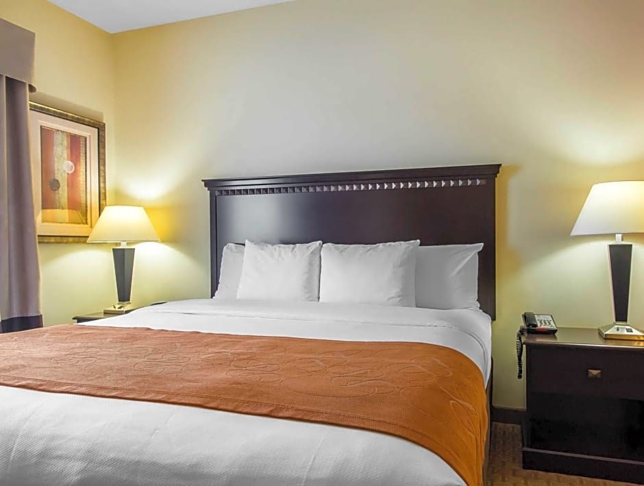 Comfort Suites Cullman I-65 Exit 310