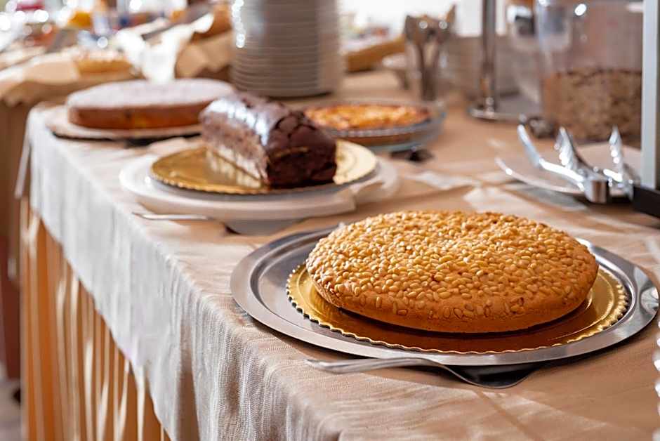 Hotel Parco dei Pini - 100mt dal Mare