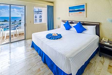 SEA VIEW OR PARTIAL SEA VIEW