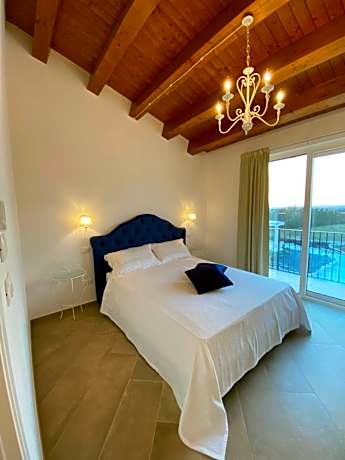 Deluxe Double or Twin Room with Balcony