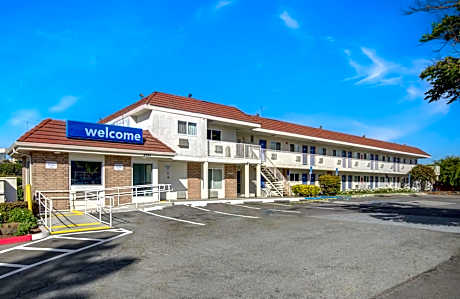 Motel 6-San Jose, CA - Airport