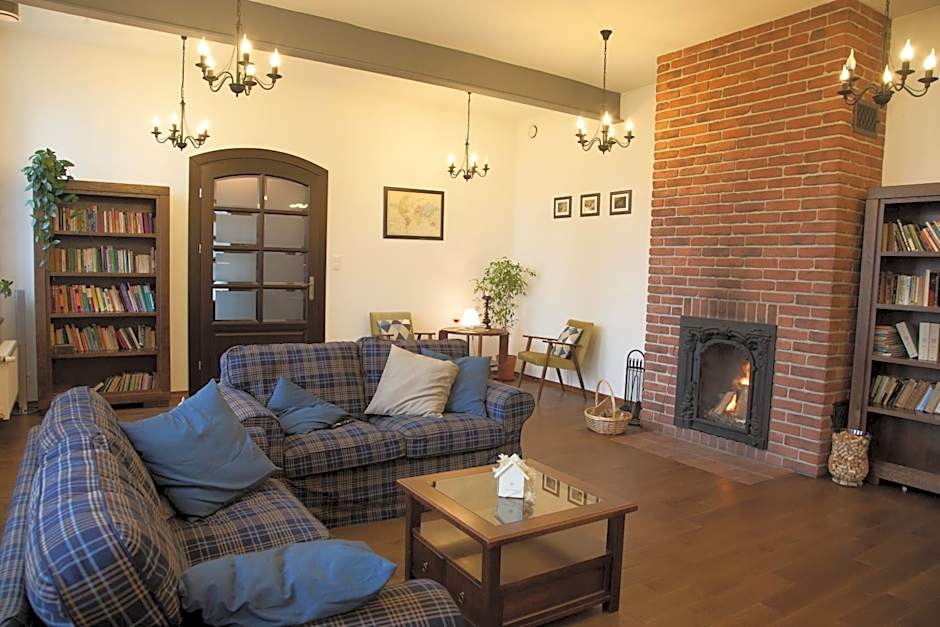 Stara Szkola Trzcin 20