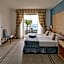Aregai Marina Hotel & Residence