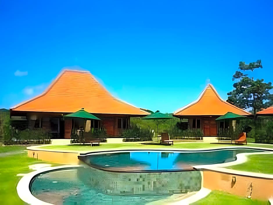 Three Monkeys Villas