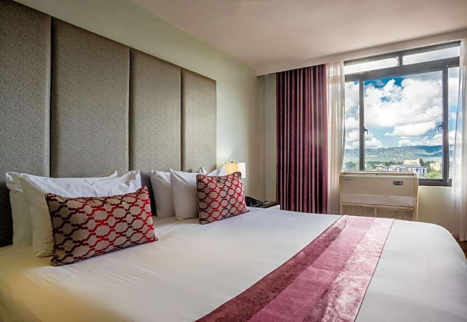 Gelian Hotel