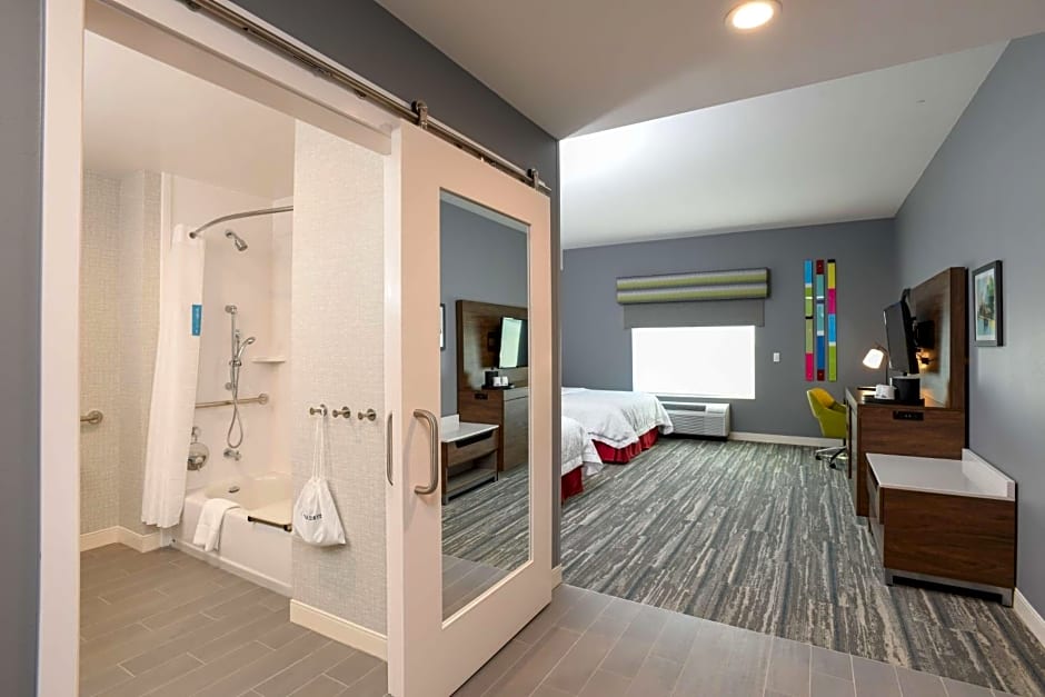 Hampton Inn By Hilton & Suites Cincinnati Liberty Township
