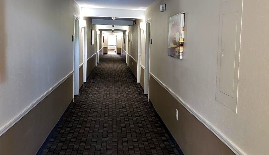 Red Roof Inn Port Allen