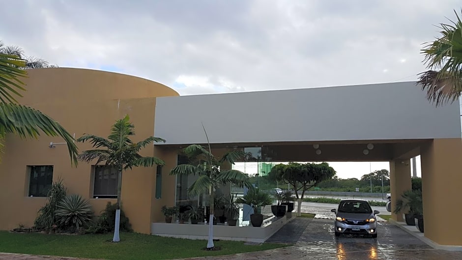 Tecnohotel Merida Norte