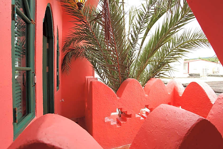 A Fei Surf Inn III