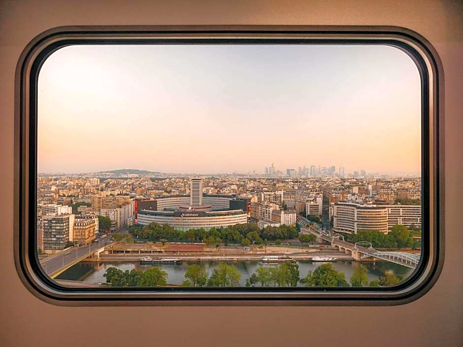 Novotel Paris Centre Tour Eiffel