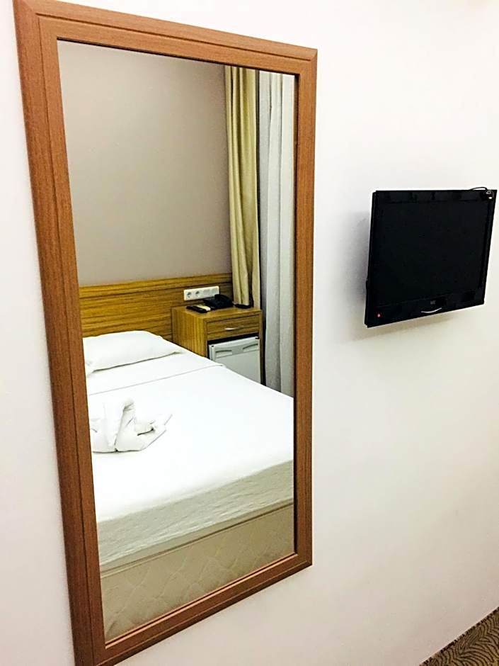Lara Kapris Hotel