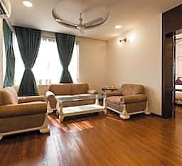 3 BY OYO Nami Residency Ahmedabad