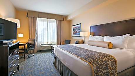 Executive King Room with Sofa Bed