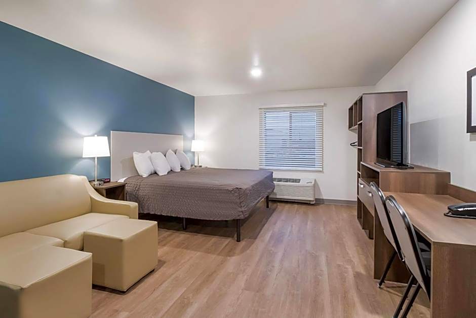WoodSpring Suites Mesa Chandler