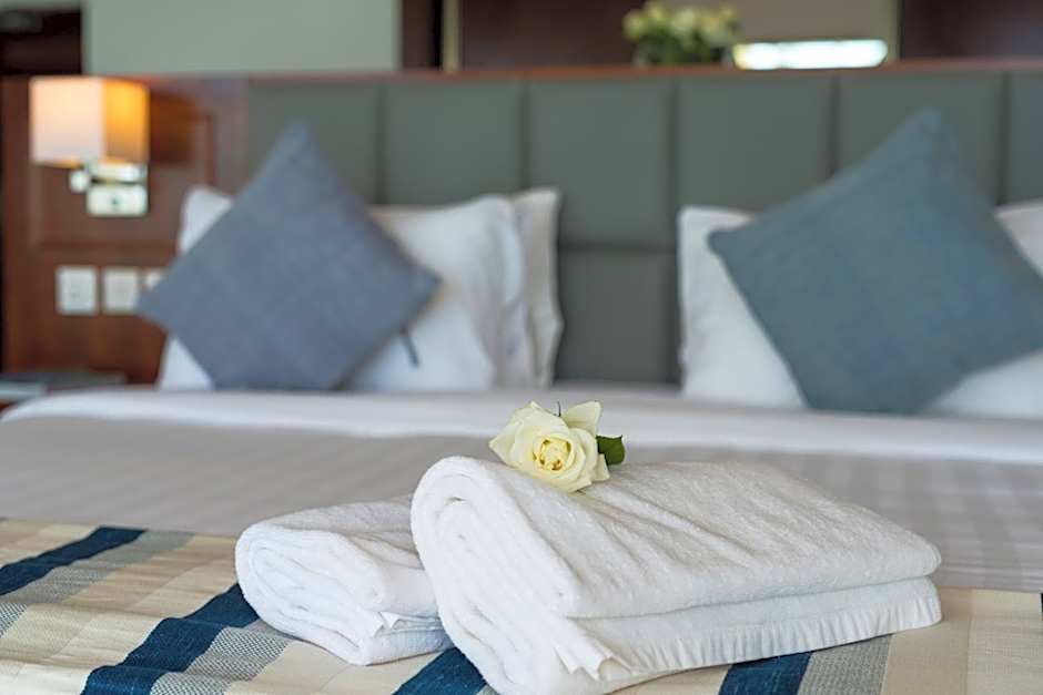 Nungwi Dreams by Mantis